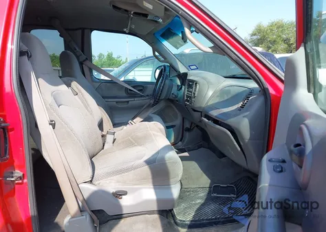 2001 Ford F-150 Lariat/Xl/Xlt из США, поврежденный, VIN 1FTRX17W81KE46762